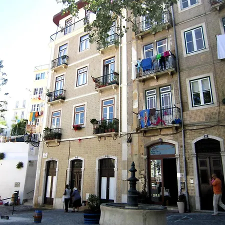 Charming Pied-a-terre In Rossio